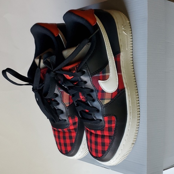 NIKE AIR FORCE 1 sz5 - Picture 1 of 2